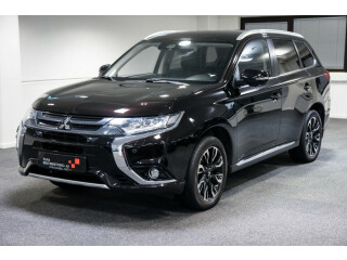 Mitsubishi | Outlander | Elektrisitet+bensin | 2017