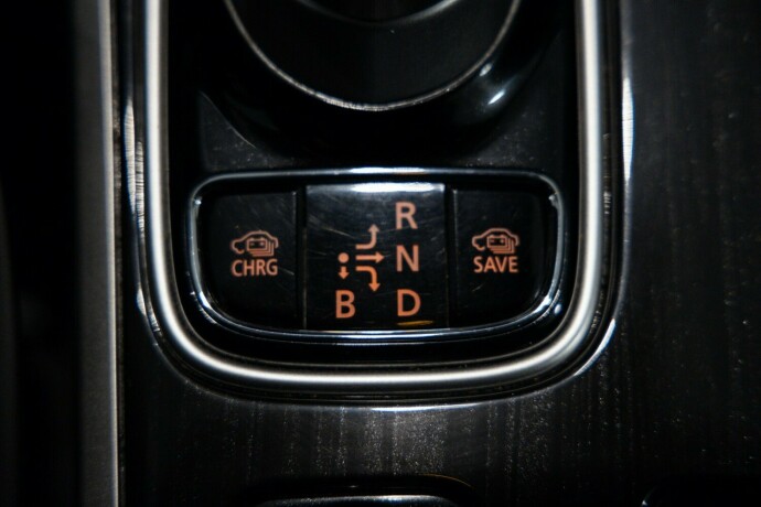 mitsubishi-outlander-elektrisitetbensin-2017-big-16