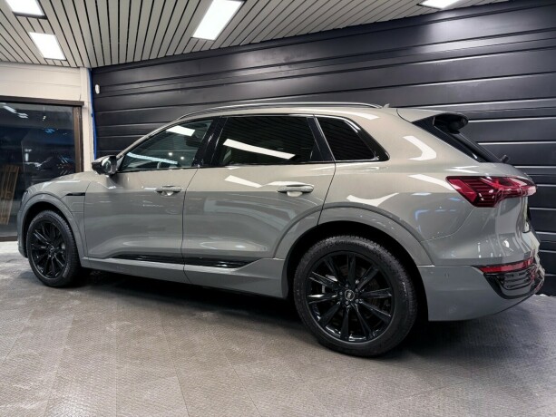 audi-q8-e-tron-elektrisitet-2024-big-5