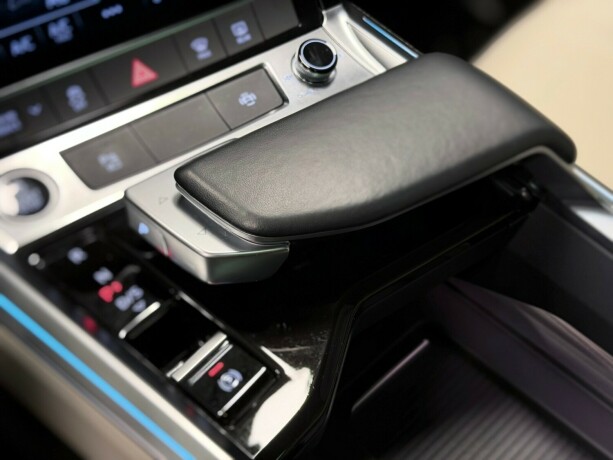 audi-q8-e-tron-elektrisitet-2024-big-13