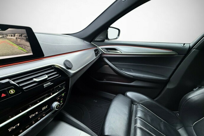 bmw-5-serie-elektrisitetbensin-2017-big-41