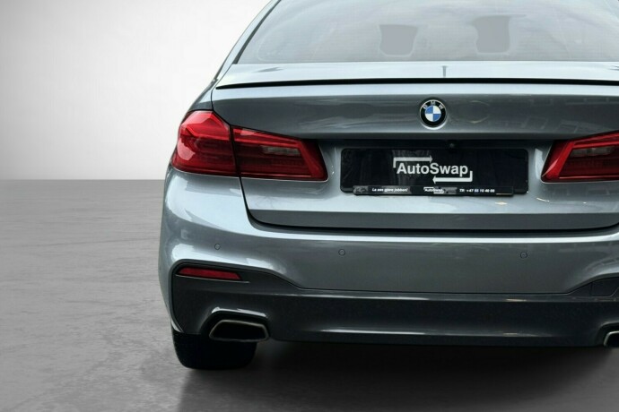 bmw-5-serie-elektrisitetbensin-2017-big-12