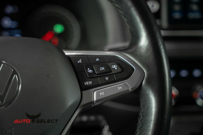 volkswagen-transporter-diesel-2021-big-27