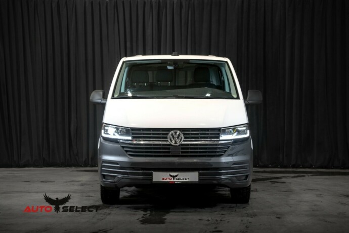 volkswagen-transporter-diesel-2021-big-4