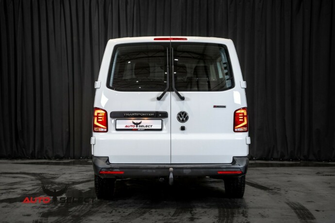 volkswagen-transporter-diesel-2021-big-10