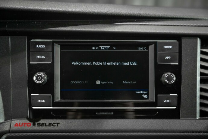 volkswagen-transporter-diesel-2021-big-35