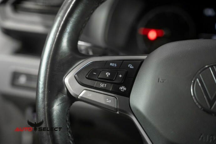 volkswagen-transporter-diesel-2021-big-25