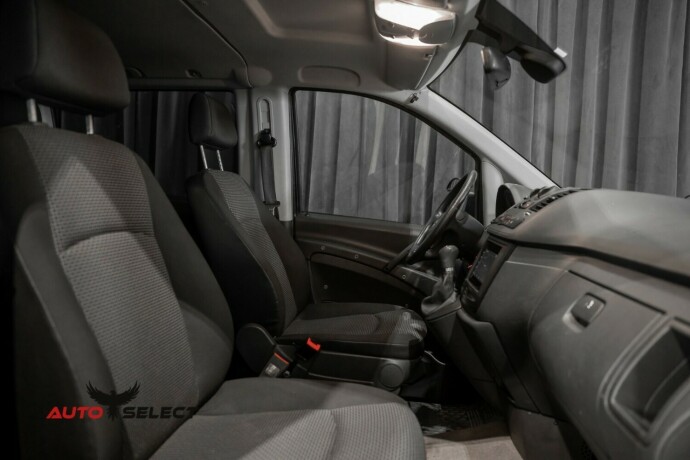 mercedes-benz-vito-diesel-2012-big-17