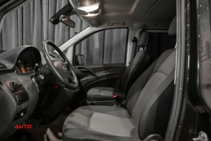 mercedes-benz-vito-diesel-2012-big-20