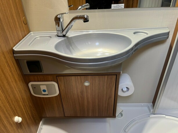 solifer-t67-2-enkle-senger-senkeseng-reg-for-5-vanlig-f248rerkort-truma-eh-diesel-2016-big-57