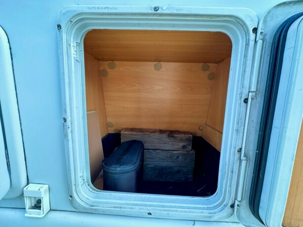 pilote-reference-g-685-xfp-diesel-2007-big-9