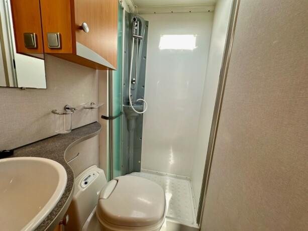 pilote-reference-g-685-xfp-diesel-2007-big-50