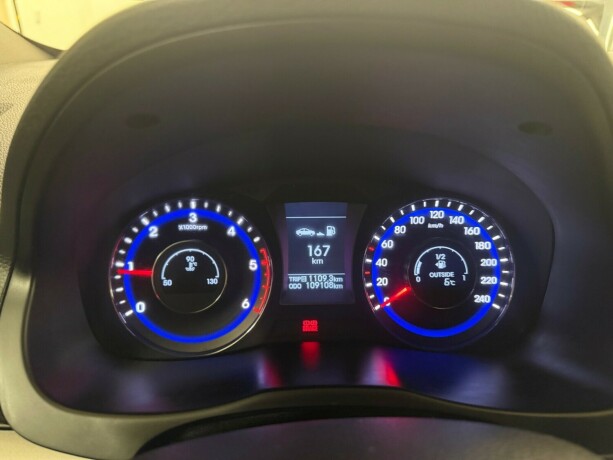 hyundai-i40-diesel-2012-big-9