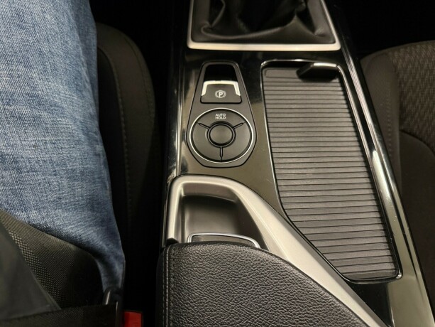 hyundai-i40-diesel-2012-big-12