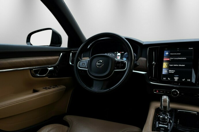 volvo-v90-elektrisitetbensin-2019-big-14