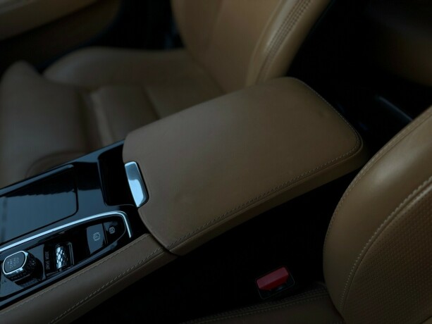 volvo-v90-elektrisitetbensin-2019-big-27