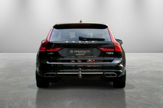 volvo-v90-elektrisitetbensin-2019-big-7