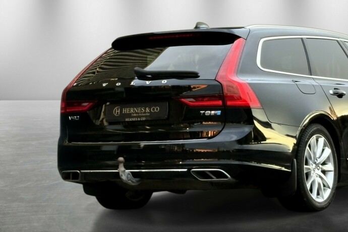 volvo-v90-elektrisitetbensin-2019-big-5