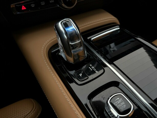 volvo-v90-elektrisitetbensin-2019-big-25