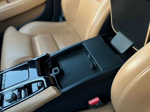 volvo-v90-elektrisitetbensin-2019-big-28