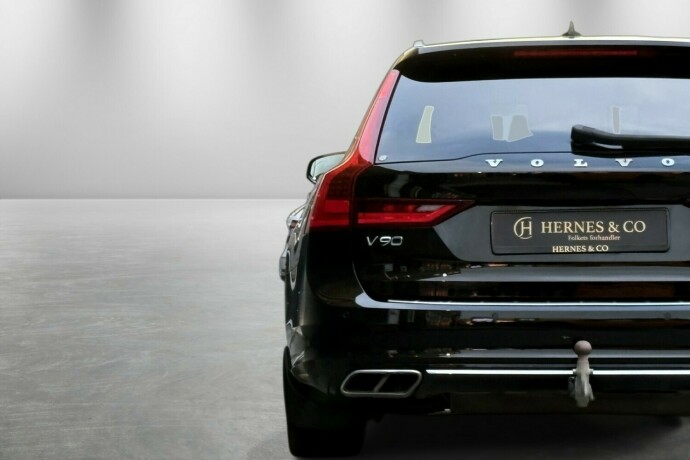 volvo-v90-elektrisitetbensin-2019-big-8