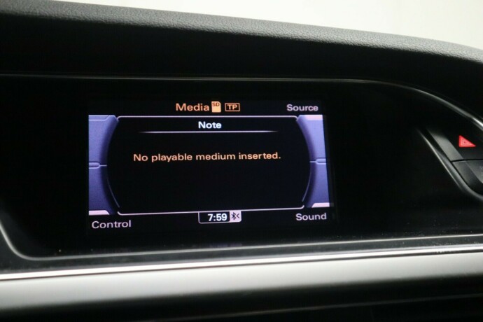 audi-a4-diesel-2012-big-32