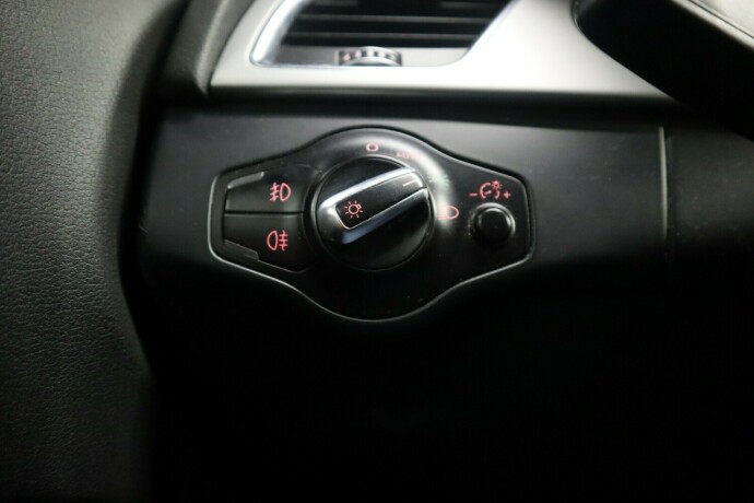 audi-a4-diesel-2012-big-24