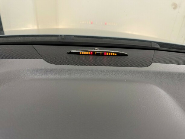 mercedes-benz-c-klasse-bensin-2012-big-31