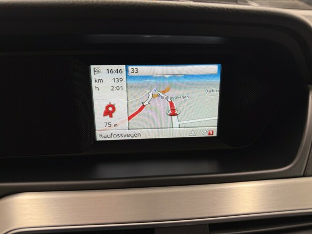 mercedes-benz-c-klasse-bensin-2012-big-14