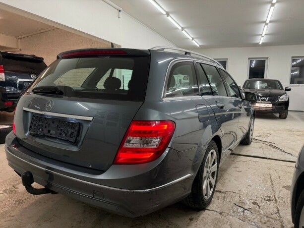 mercedes-benz-c-klasse-bensin-2012-big-2