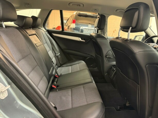 mercedes-benz-c-klasse-bensin-2012-big-21