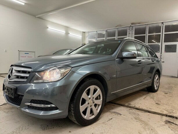 mercedes-benz-c-klasse-bensin-2012-big-6