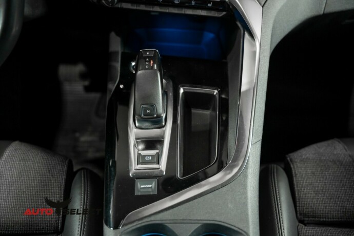 peugeot-5008-diesel-2020-big-37