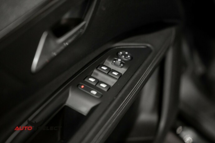 peugeot-5008-diesel-2020-big-22