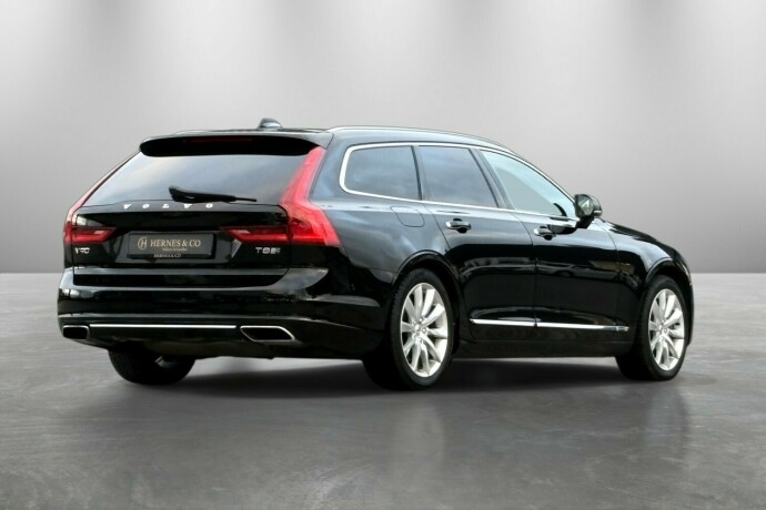 volvo-v90-elektrisitetbensin-2018-big-5