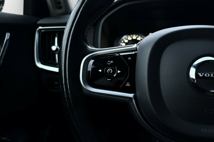 volvo-v90-elektrisitetbensin-2018-big-16