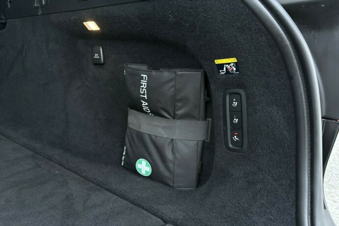 volvo-v90-elektrisitetbensin-2018-big-39