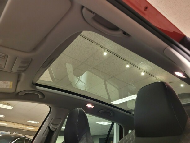 skoda-rapid-bensin-2016-big-20