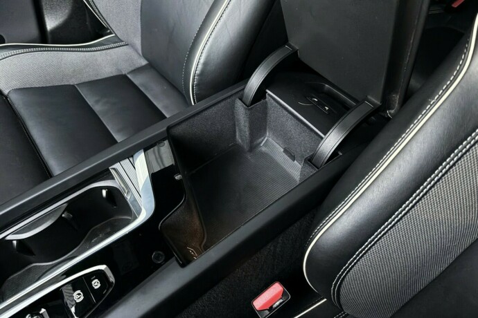 volvo-xc-60-elektrisitetbensin-2021-big-32