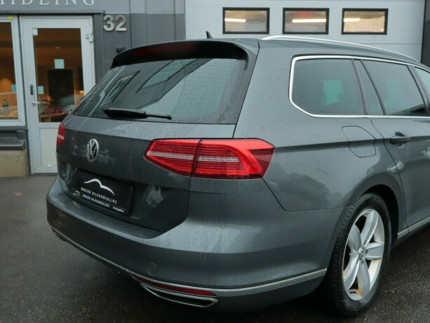 volkswagen-passat-elektrisitetbensin-2017-big-5