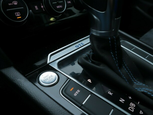 volkswagen-passat-elektrisitetbensin-2017-big-19