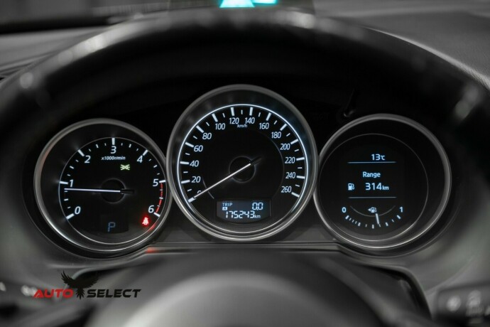 mazda-6-diesel-2015-big-31