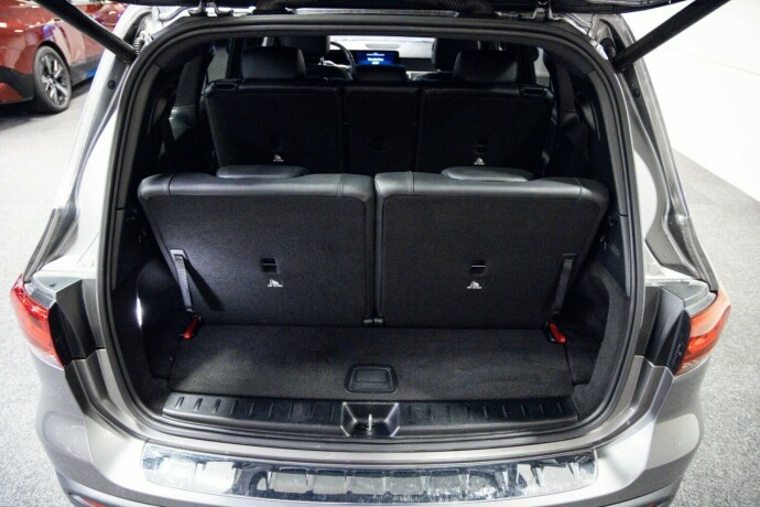 mercedes-benz-eqb-elektrisitet-2023-big-8