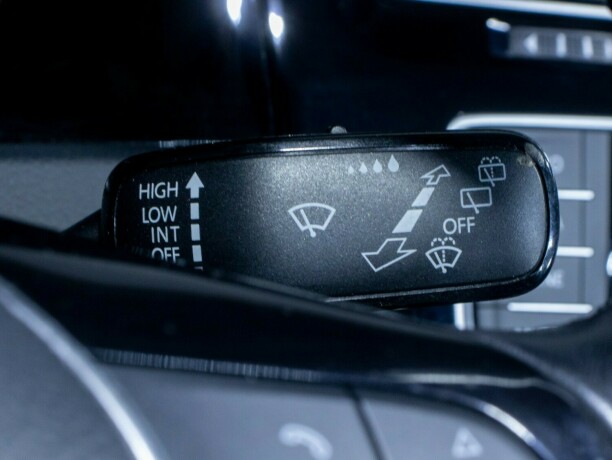 volkswagen-golf-bensin-2013-big-33