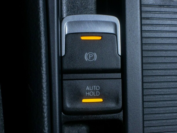 volkswagen-golf-bensin-2013-big-38