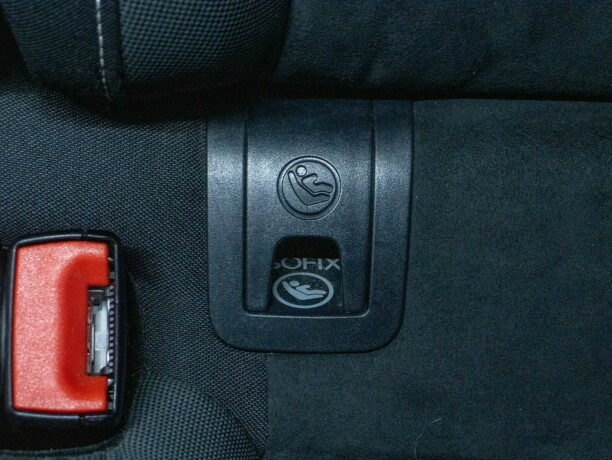 volkswagen-golf-bensin-2013-big-40