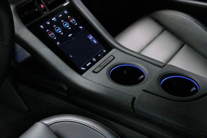 porsche-taycan-cross-turismo-elektrisitet-2022-big-14