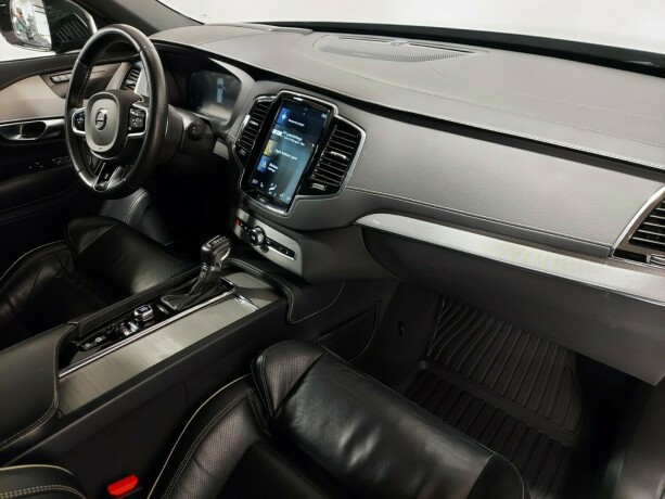 volvo-xc-90-diesel-2019-big-20