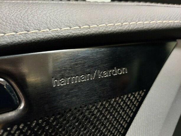 volvo-xc-90-diesel-2019-big-17