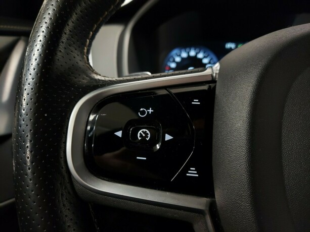 volvo-xc-90-diesel-2019-big-33